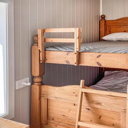 Lovely In With Wifi Holiday home *